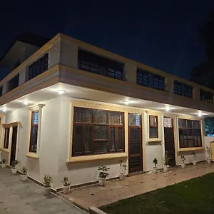 Guest house Raj Residency