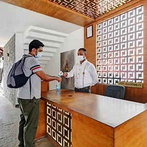 Hotel Townhouse Oak Edassery's Sealine, Kochi